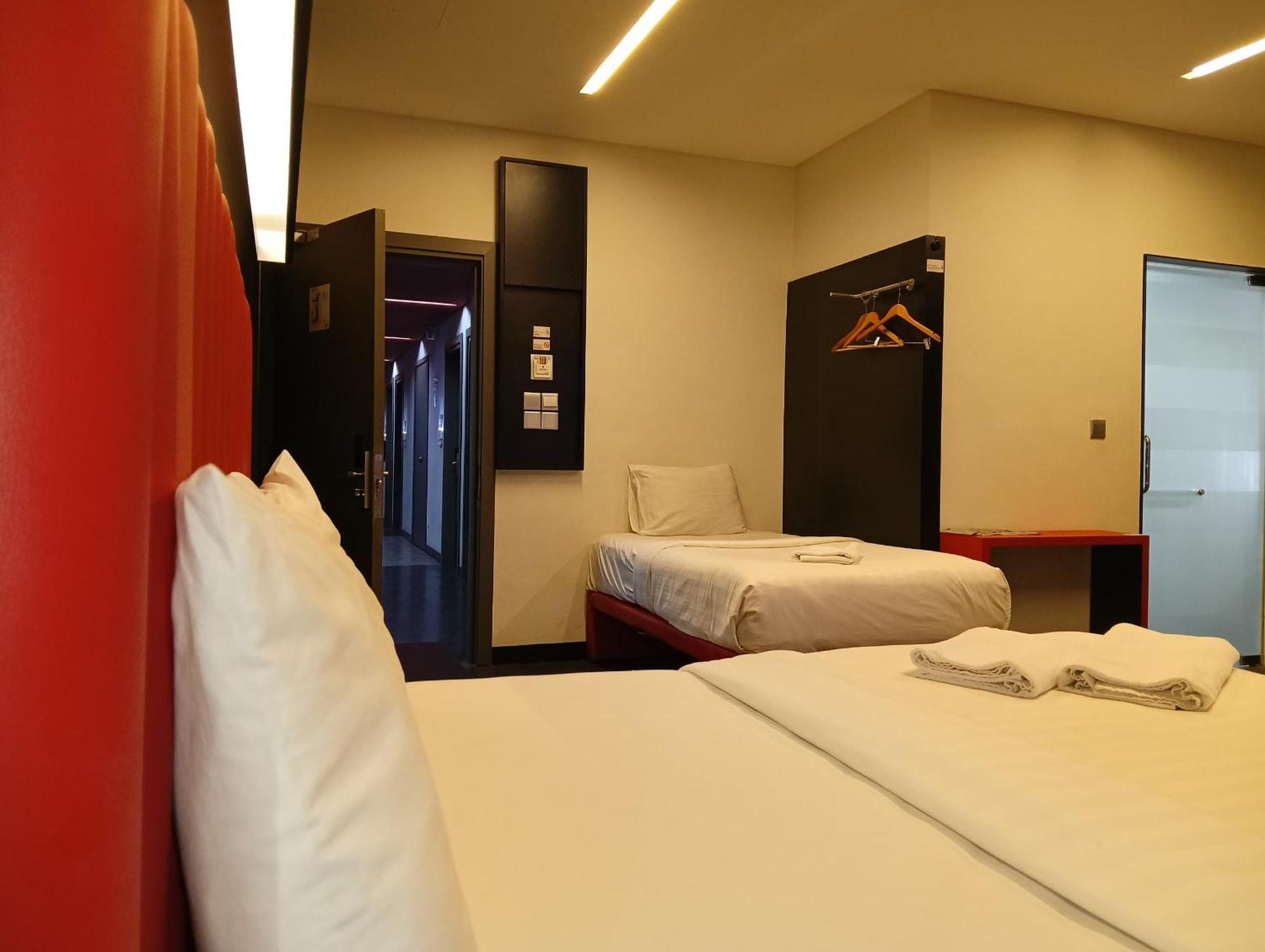 Hotel Regal Vista Ипох Экстерьер фото